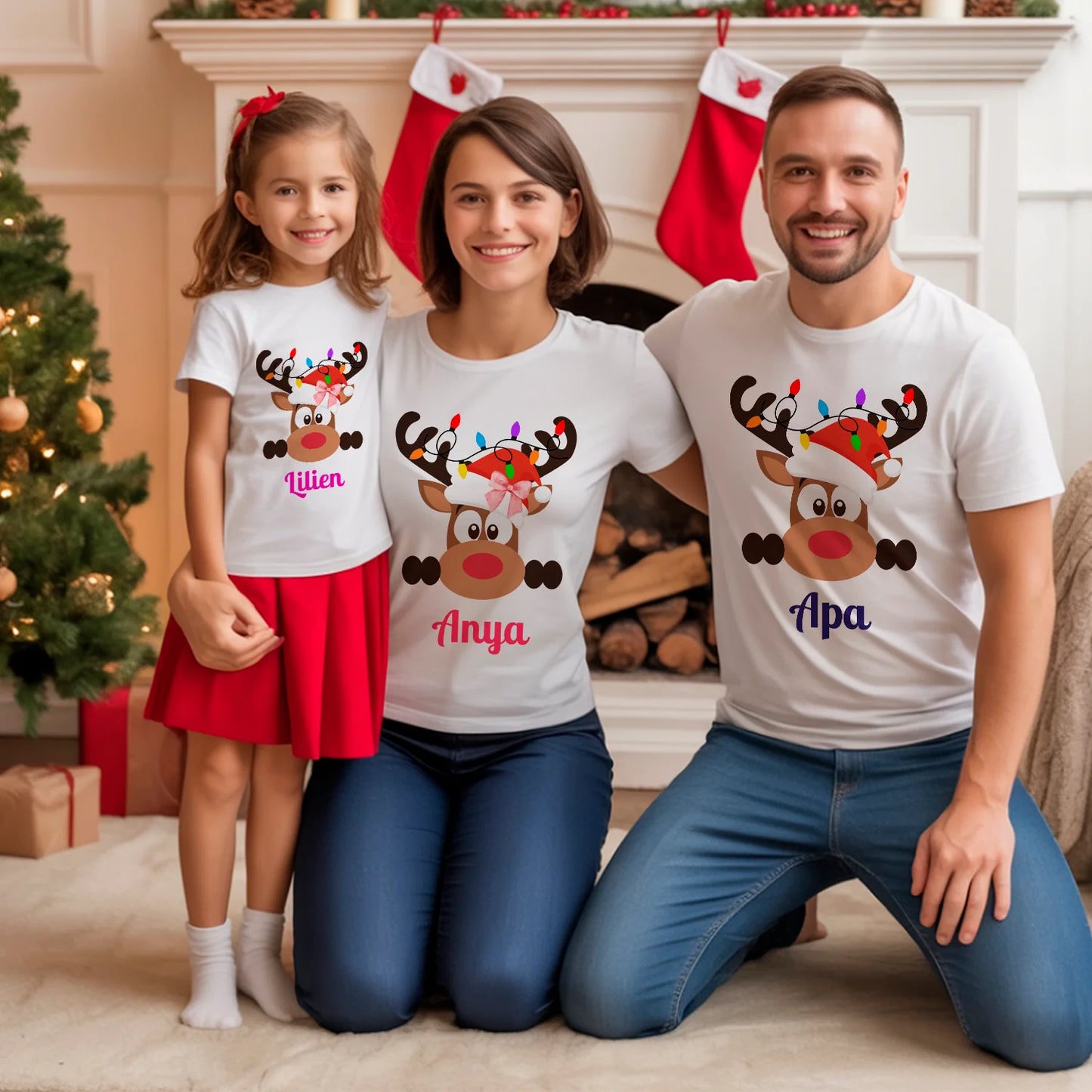Családi Rénszarvasos Karácsonyi Póló Névvel